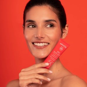 Apivita Καταπραϋντική Κρέμα Προσώπου Για Ευαίσθητες Επιδερμίδες SPF50+ (50ml)