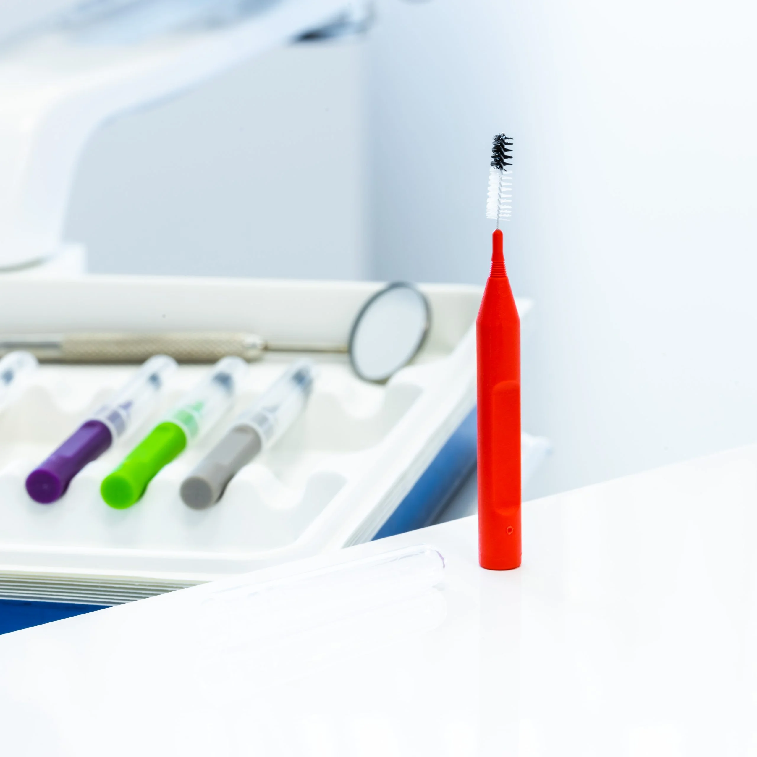 ELGYDIUM CLINIC Mono Compact Κόκκινο (0.7) - Μεσοδόντια βουρτσάκια 4un - Εικόνα 2