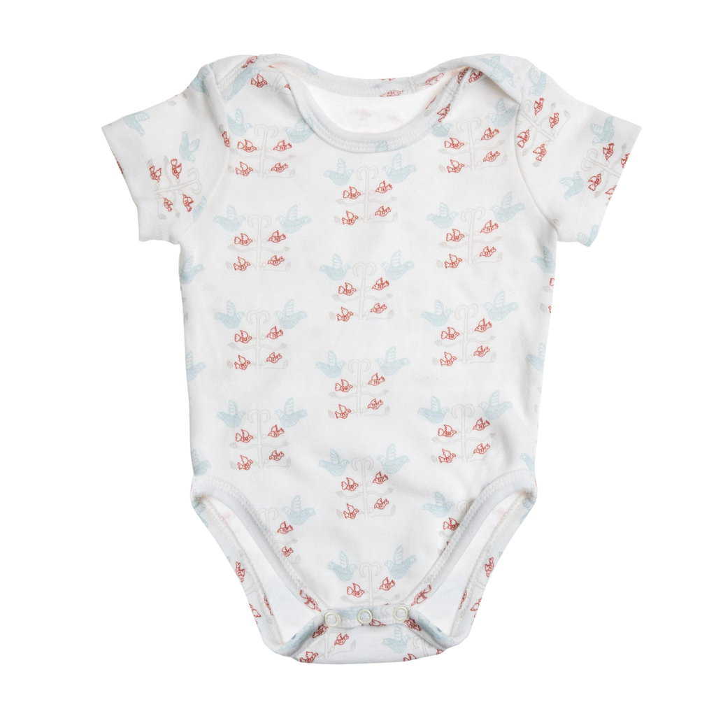 KORRES Welcome Baby the Essentials Kit  Κορμάκι + Καλτσάκια + Σκουφάκι από 100% Οργανικό Βαμβάκι - Εικόνα 3
