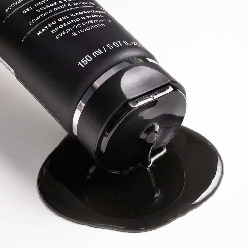 Apivita Μαύρο Gel Καθαρισμού – Πρόσωπο & Μάτια