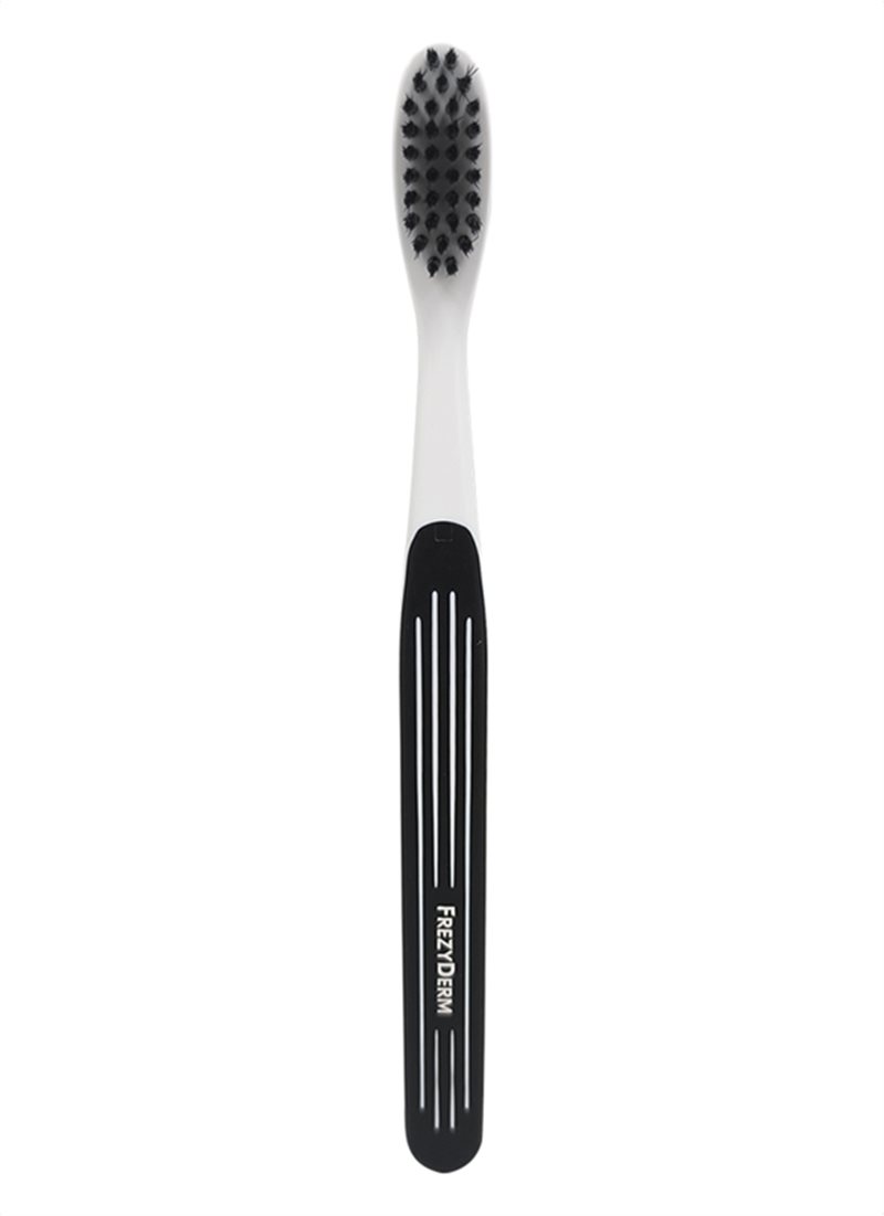 Frezyderm TOOTHBRUSH EXPERIENCE ACTIVE CARBON SOFT - Οδοντόβουρτσα